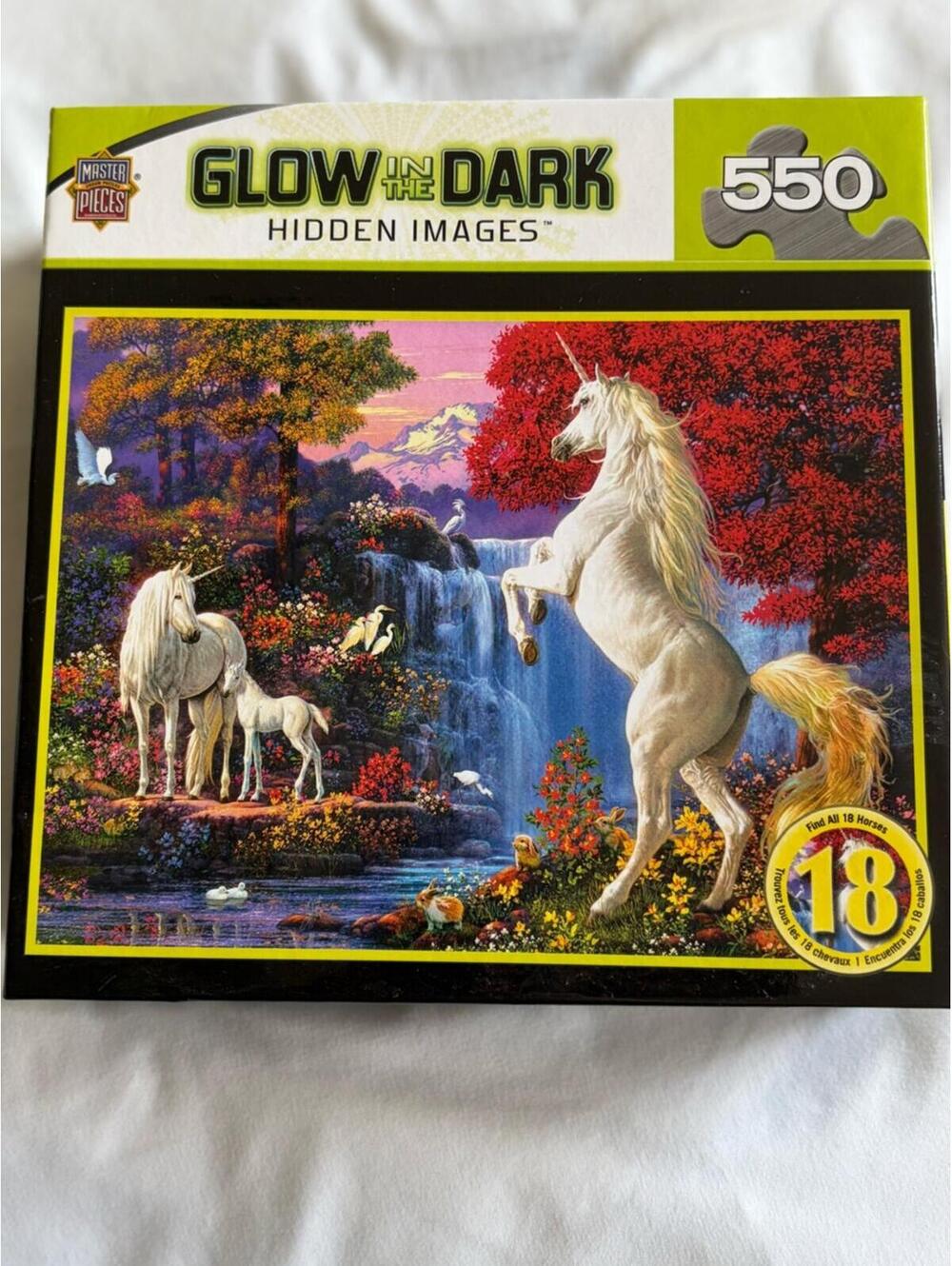 Glow in the Dark Unicorn Puzzle - Master Pieces - White